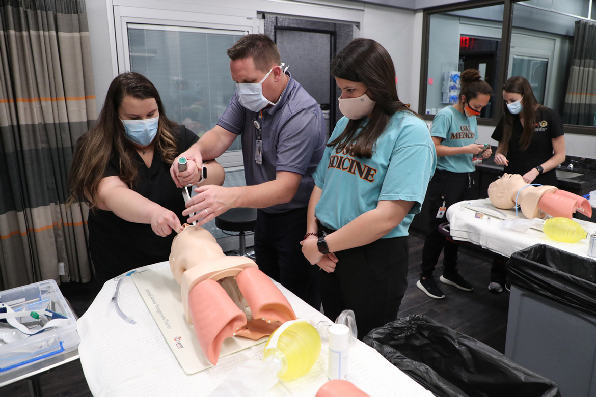 Students in the OSU College of Osteopathic Medicine at the Cherokee Nation simulation center.