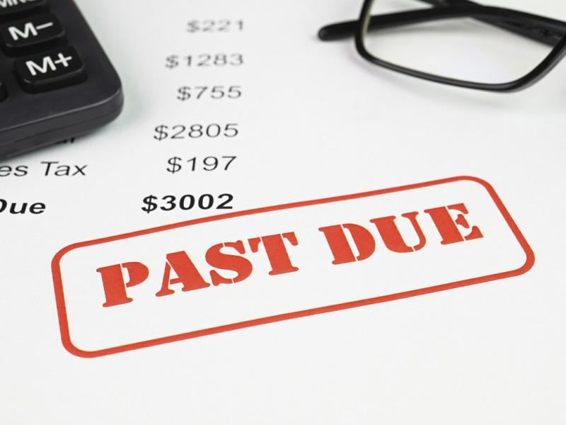 Billing statement marked past due