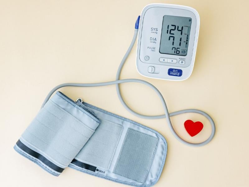 Blood pressure monitor