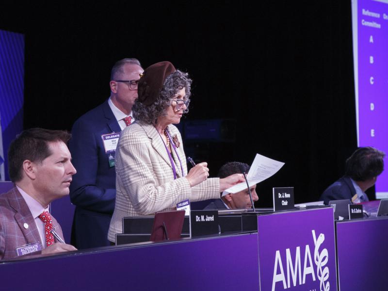 AMA Annual Meeting Reference Committee in session