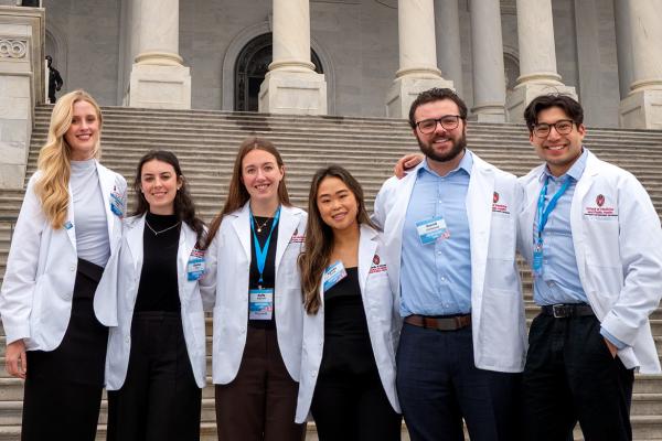 Medical Student Outreach Program University of Wisconsin students at MAC
