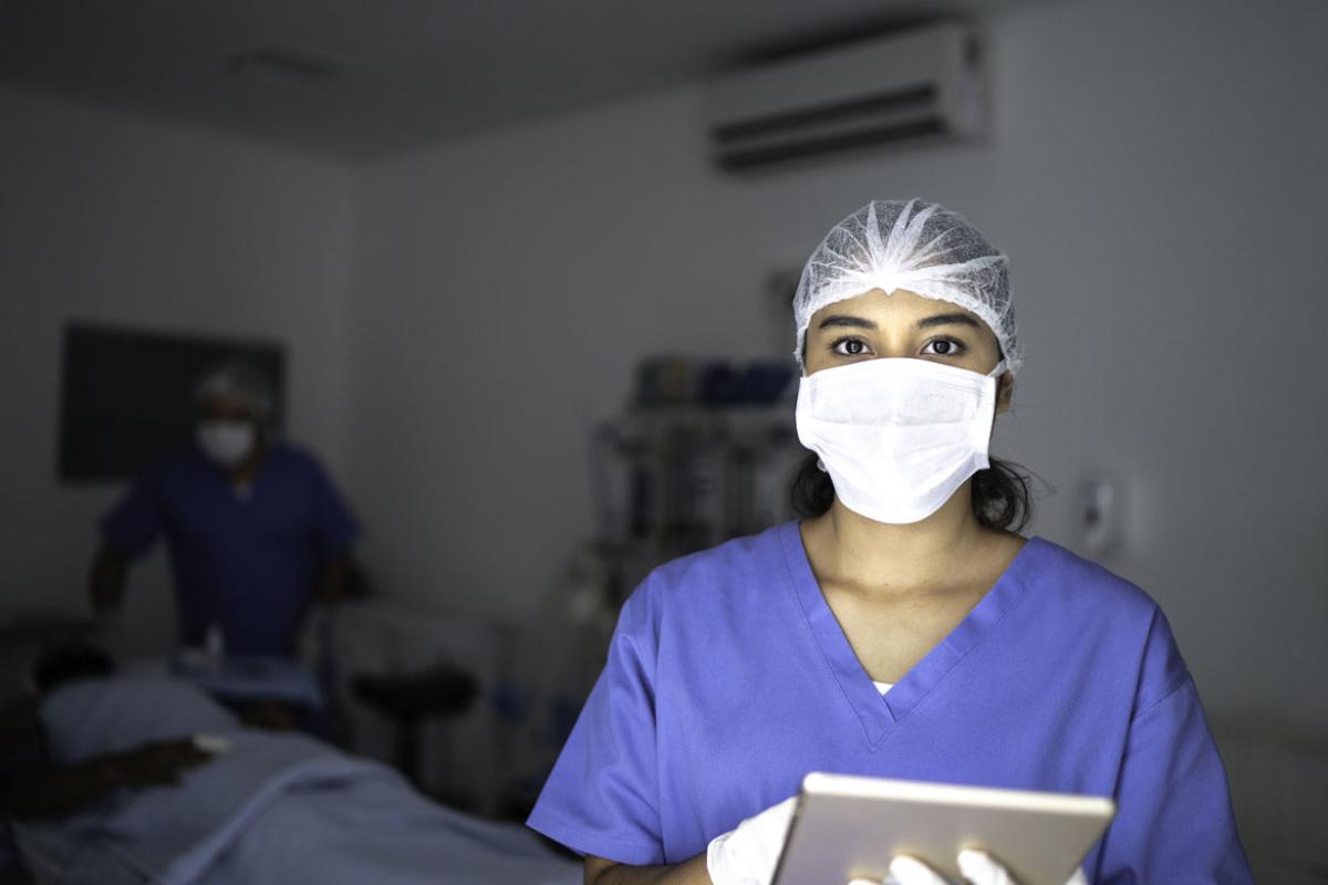 Health care worker in PPE