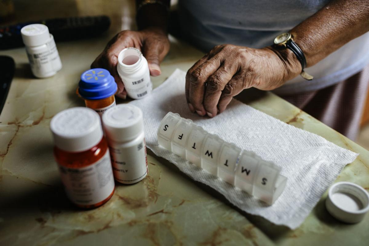 8 reasons patients don't take their medications | American Medical  Association