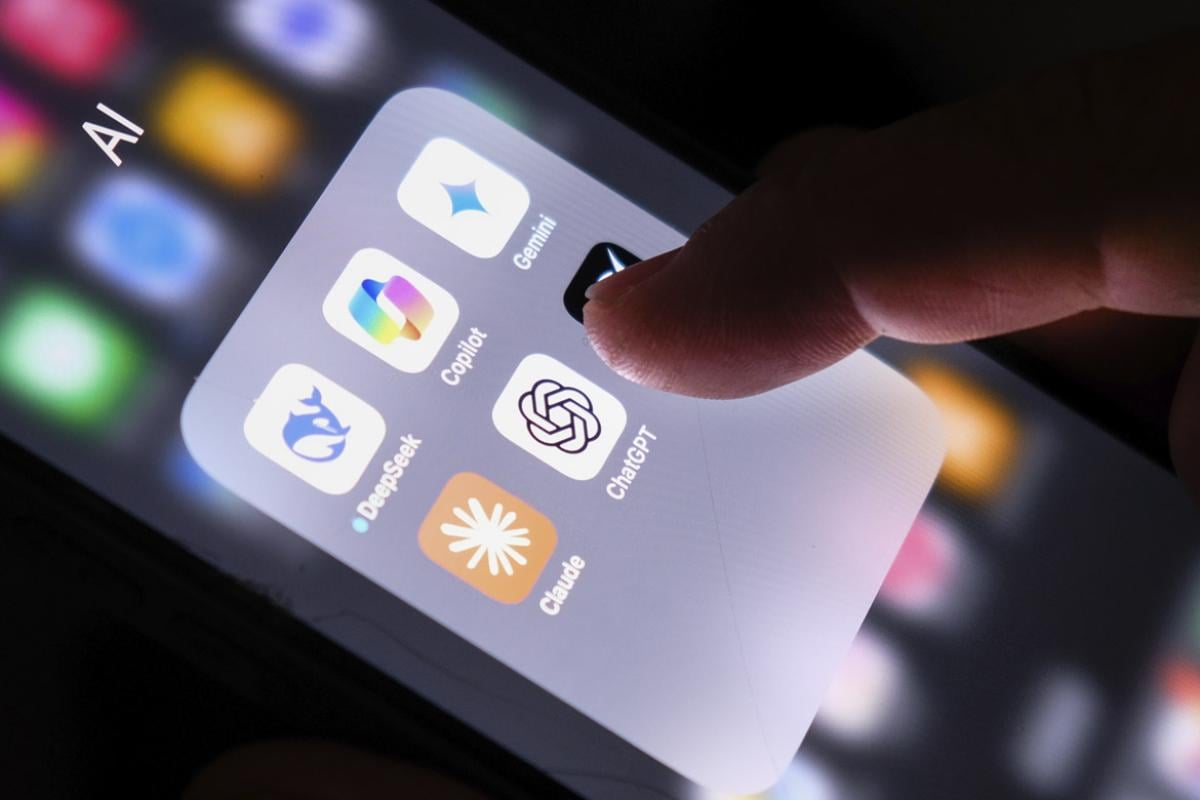 Smartphone with AI apps