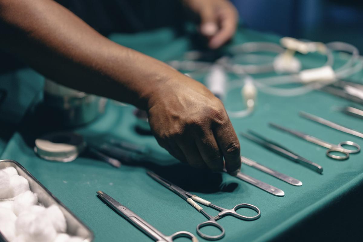Surgical equipment