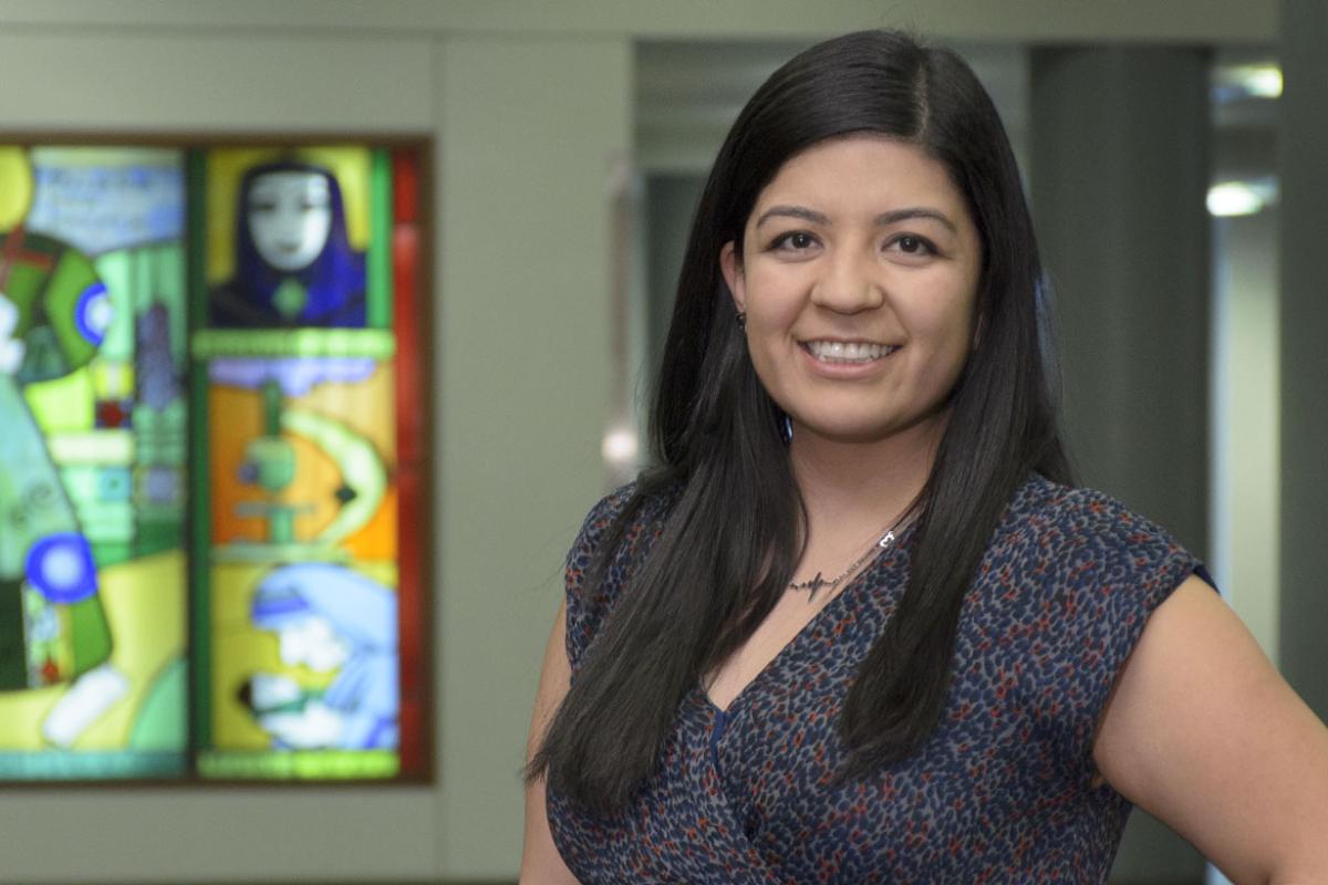 Loyola University Chicago medical student Diana Andino