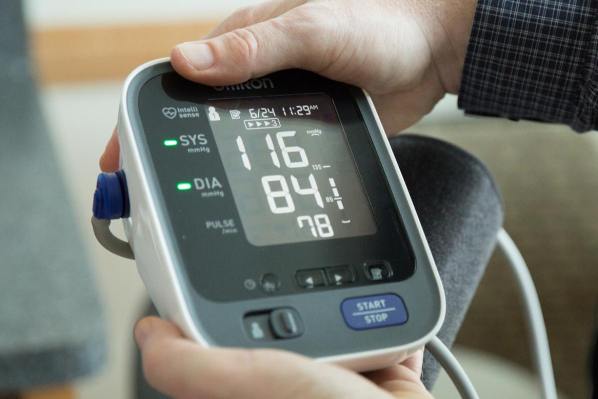 Blood pressure monitor